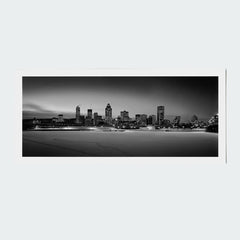 Montréal "skyline" - Black and White Fine Art Photography 6-1/4 x 18 Unmatted